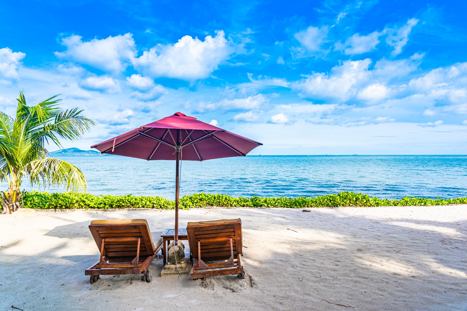 8-Day Memorable Bush & Beach Luxury